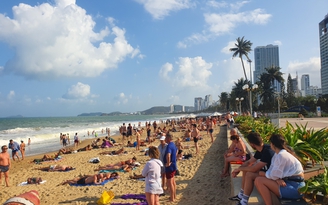 Nha Trang đi qua những ngày dịch