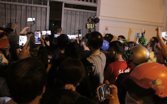 Làm sao để dẹp những YouTuber cuồng loạn livestream bất chấp để câu view?