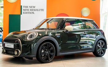 MINI Cooper S Resolute Edition giá gần 2,3 tỉ đồng có gì đặc biệt?