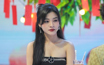 Hot girl Hà Nội bị người mẫu Duy Luân từ chối hẹn hò