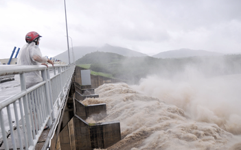Phú Yên: Thủy điện Sông Ba Hạ xả nước điều tiết lũ