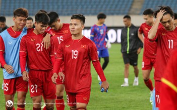 Đội tuyển Việt Nam 0-2 Uzbekistan: HLV Troussier còn nhiều việc phải làm