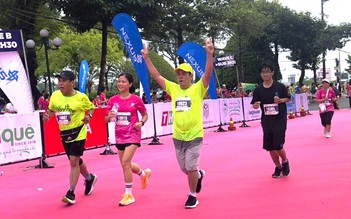 Gần 6.000 VĐV tham gia giải marathon đất sen hồng Đồng Tháp