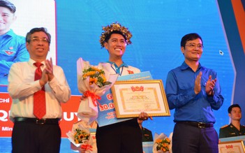 Nguyễn Khắc Quốc Huy đoạt giải nhất Hội thi Bí thư Đoàn cơ sở giỏi toàn quốc