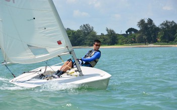 20 vận động viên quốc tế dự giải đua thuyền buồm ở Quy Nhơn
