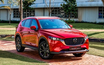 Crossover cỡ trung: Mazda CX-5 áp đảo đối thủ nhờ giá thấp không tưởng