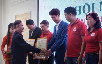 Chuyện cặp vợ chồng có đến 83 lần hiến máu cứu người