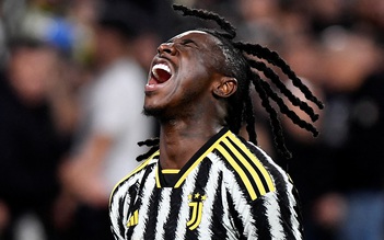Bàn thắng cảm xúc phút bù giờ đưa Juventus vươn lên ngôi đầu Serie A
