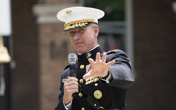 Tư lệnh Thủy quân lục chiến Mỹ nhập viện khẩn cấp