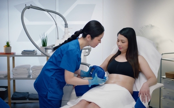 Thon gọn cơ thể bằng phương pháp 'đông hủy mỡ' với CoolSculpting