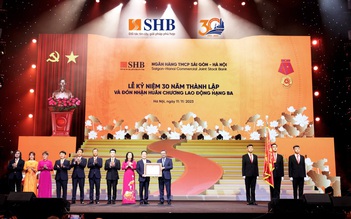 SHB nhận Huân chương Lao động hạng ba nhân kỷ niệm 30 năm thành lập