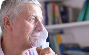 Người mắc hen và phổi tắc nghẽn mãn tính dễ suy hô hấp khi mắc cúm