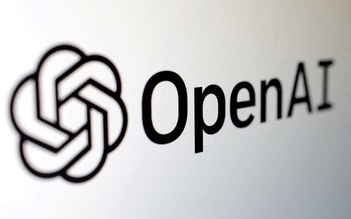 OpenAI chưa hết sóng gió