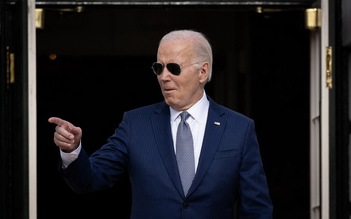 Tổng thống Mỹ Joe Biden mừng sinh nhật 81 tuổi, nhầm Britney Spears với Taylor Swift