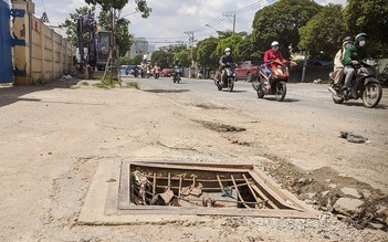 Nguy hiểm bẫy hố ga trước cổng trường