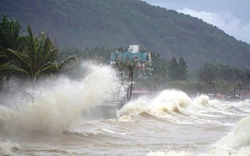 Tin tức thời tiết hôm nay 4.12.2023: Biển Đông gió giật cấp 8, sóng biển cao 4 m