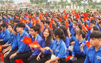 Tuổi trẻ Đà Nẵng sôi nổi ra quân hưởng ứng Tháng Thanh niên