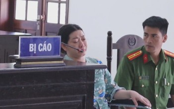 Bị cáo mua bán ma túy, tàng trữ súng: 'Tôi sai rồi '