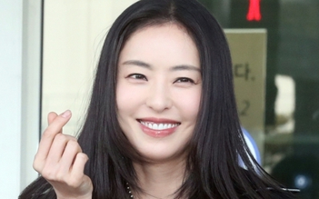 ‘Mỹ nhân dao kéo’ Lee Da Hee đến Đà Nẵng