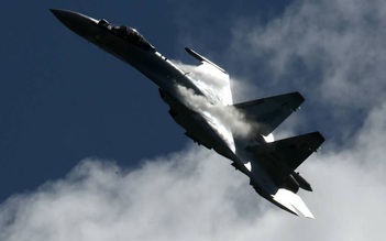 Nga nói phát hiện B-52 Mỹ bay về hướng biên giới, cho Su-35 chặn đón