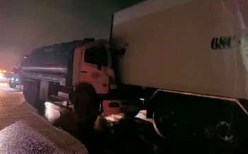 Tai nạn trên cao tốc Trung Lương-Mỹ Thuận, tài xế kẹt cứng trong cabin