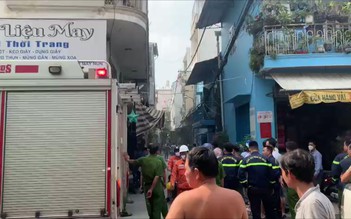 Cháy nhà tại Tân Phú, người dân hoảng loạn tháo chạy