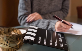 Bất ngờ nghề biên kịch 'hot' nhưng khó tuyển được người