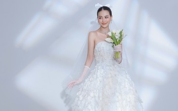 Hoa hậu Phương Khánh lăng xê mốt váy cưới crop top
