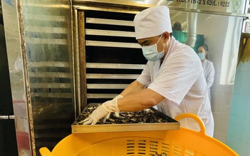 Bệnh viện ở TP.HCM sản xuất 62 sản phẩm thuốc y học cổ truyền