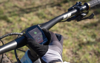 Garmin ra mắt 2 dòng máy tính gắn trên xe đạp GPS Edge 540 và Edge 840