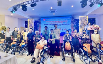 TP.HCM: Chăm lo cho người khuyết tật, trẻ mồ côi hơn 500 triệu đồng