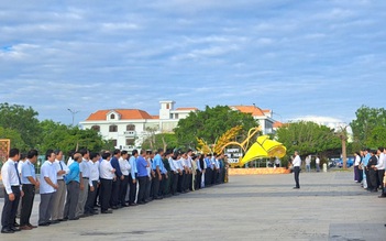 Bạc Liêu: Yêu cầu cán bộ giải trình lý do vắng không tham dự chào cờ