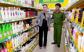 Bắt một phụ nữ trộm cắp tài sản của 3 cửa hàng Bách Hóa Xanh Bắt một phụ nữ trộm cắp tài sản của 3 cửa hàng Bách Hóa Xanh