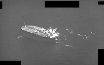 Iran bắt giữ tàu dầu thứ 2 ở eo biển Hormuz trong vòng 6 ngày