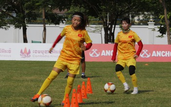 Huỳnh Như và đồng đội đã sẵn sàng cho trận đấu gặp đội tuyển nữ Myanmar