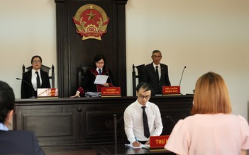 Tạm ngưng phiên xử tranh chấp giữa hoa hậu Thùy Tiên và bà Đặng Thùy Trang