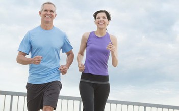 Chuyên gia: 3 thói quen hàng đầu vào buổi sáng để khỏe mạnh và sống thọ