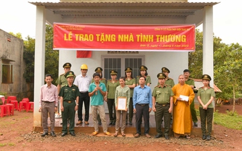 TMP cùng 'Cả nước chung tay, không để ai lại phía sau'