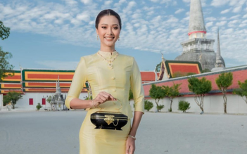 Hoa hậu Thái Lan 'khoe' túi xách Yan Lipao gây ngỡ ngàng cho các tín đồ