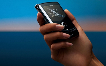 Motorola Razr đang lôi kéo người dùng iPhone