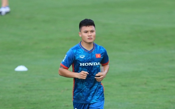 Quang Hải bắt nhịp nhanh trong ngày trở lại đội tuyển Việt Nam