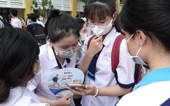 Thí sinh tra cứu điểm thi tốt nghiệp THPT tại website Báo Thanh Niên