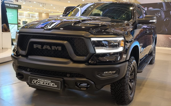 Ram 1500 Rebel có giá gần 5,3 tỉ đồng tại Việt Nam