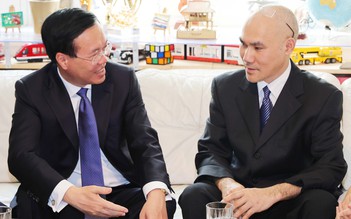 Chủ tịch nước thăm gia đình tiến sĩ vật lý người Việt tại Áo