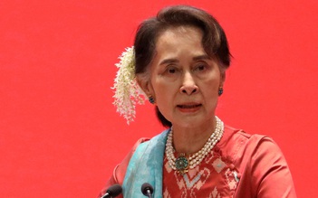 Bà Suu Kyi được đưa ra khỏi trại giam?