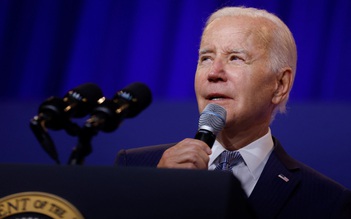 Tổng thống Biden công khai thừa nhận cháu thứ 7