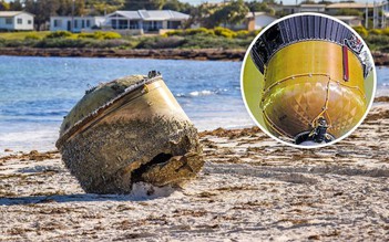 Vật thể bí ẩn dạt vào bãi biển Úc là mảnh vỡ tên lửa đẩy Ấn Độ