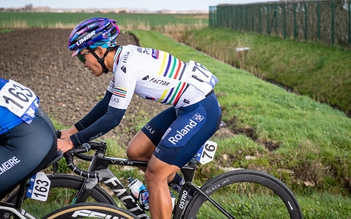 Nguyễn Thị Thật vượt qua chặng đua gian nan của Giro d’Italia Donne 2023