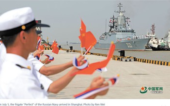 Hai tàu chiến Nga thăm Trung Quốc 7 ngày