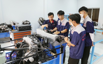 Gần 20 tỉ đồng đầu tư xưởng Công nghệ kỹ thuật ô tô tại ĐH Duy Tân